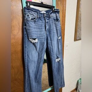 ✨KANCAN WIDE LEG DISTRESSED JEAN 9/28✨